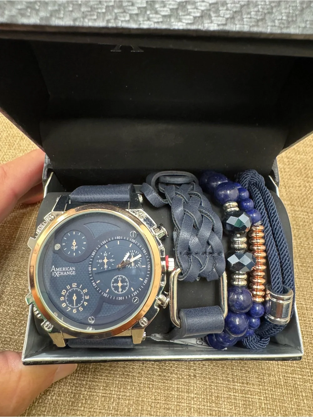 American Exchange Men’s Quartz Analog Blue Dial Leather Strap Watch Gift Set Box